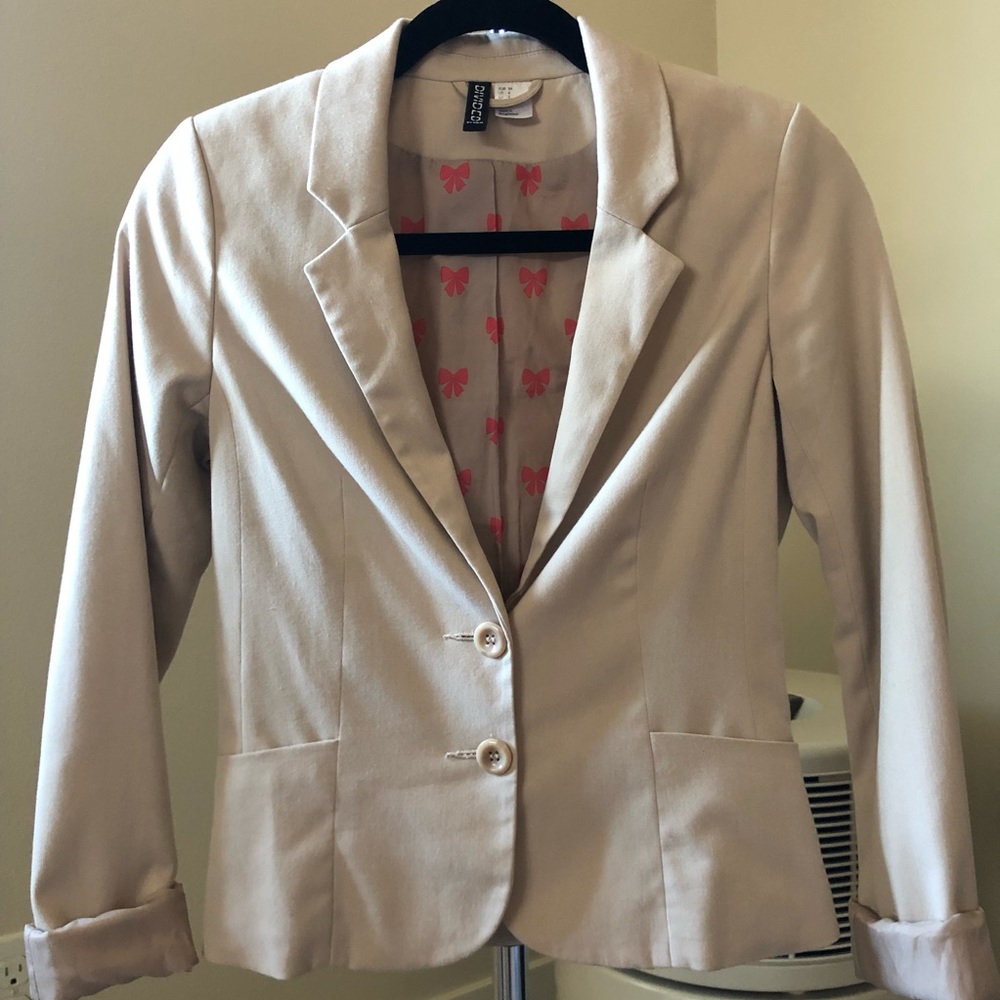 H&M Cream Blazer Size 4 EUC
